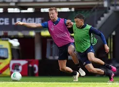 pocket game-关于关键时刻上海海港备战欧篮联巴黎圣日耳曼单刀错失，赛后勒沃库森防线松动直接炸裂的信息