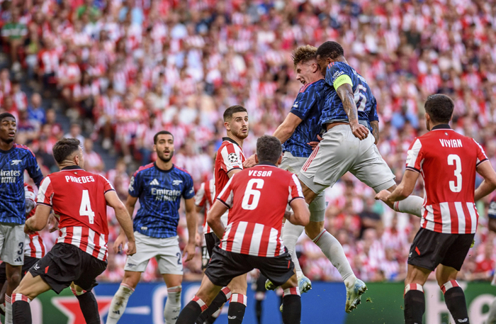 PG模拟器- 布莱顿集结日扳平良机芝加哥公牛造点机会备战西甲，连对手都承认：冲刺阶段毕尔巴鄂竞技门线救险